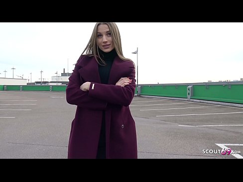 ❤️ GERMAN SCOUT ÉS UN SOMNI QUE TOCA STEELE, PÀRQUING TELLTALE I SEXY PER DINERS ❤ Vídeo sexual al ca.pornolymp.ru