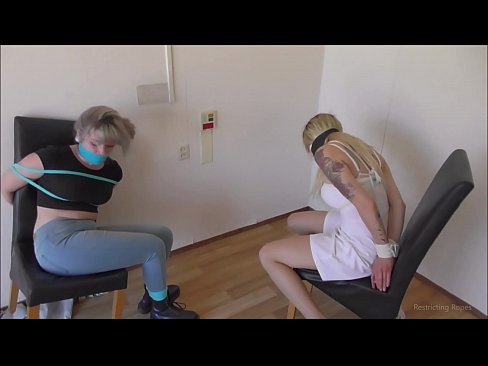 ❤️ Addicció / lligada i amordassada / damisela en angoixa ❤ Vídeo sexual al ca.pornolymp.ru
